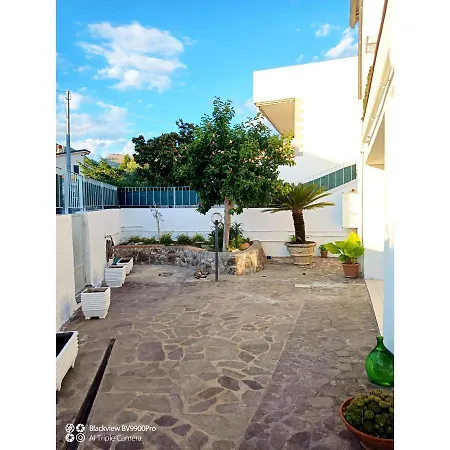 Enjoy House Ottima Per Gruppi E Famiglie Da 2 A 6 Ospiti בית נופש *