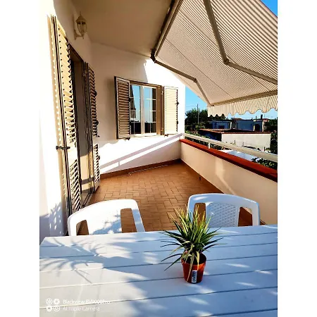 Enjoy House Ottima Per Gruppi E Famiglie Da 2 A 6 Ospiti בית נופש