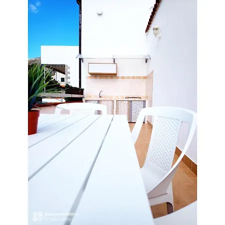 בית נופש Enjoy House Ottima Per Gruppi E Famiglie Da 2 A 6 Ospiti סן ניקולה ארצ'לה