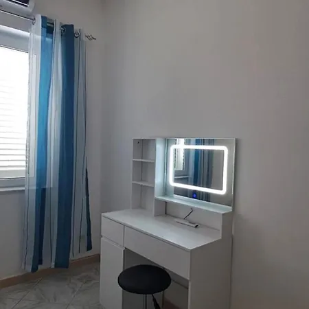 בית נופש Enjoy House Ottima Per Gruppi E Famiglie Da 2 A 6 Ospiti סן ניקולה ארצ'לה