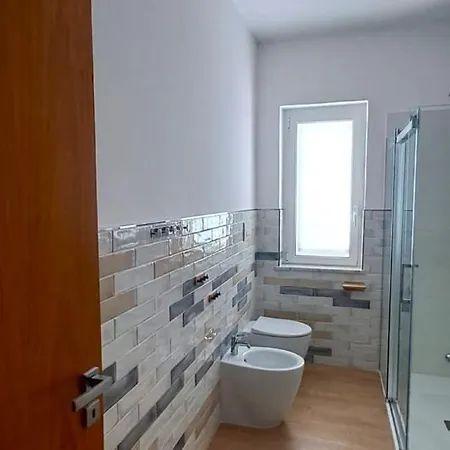 Enjoy House Ottima Per Gruppi E Famiglie Da 2 A 6 Ospiti