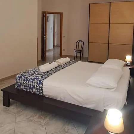Vakantiehuis Enjoy House Ottima Per Gruppi E Famiglie Da 2 A 6 Ospiti San Nicola Arcella