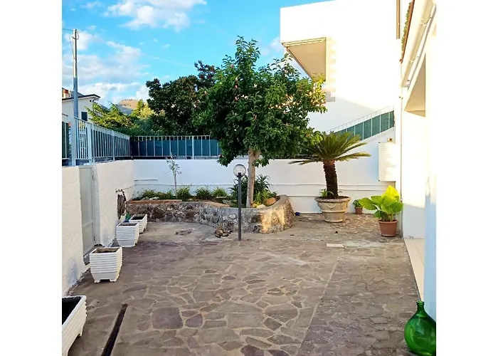 Enjoy House Ottima Per Gruppi E Famiglie Da 2 A 6 Ospiti Nyaraló *