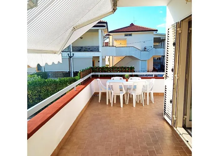 Enjoy House Ottima Per Gruppi E Famiglie Da 2 A 6 Ospiti *